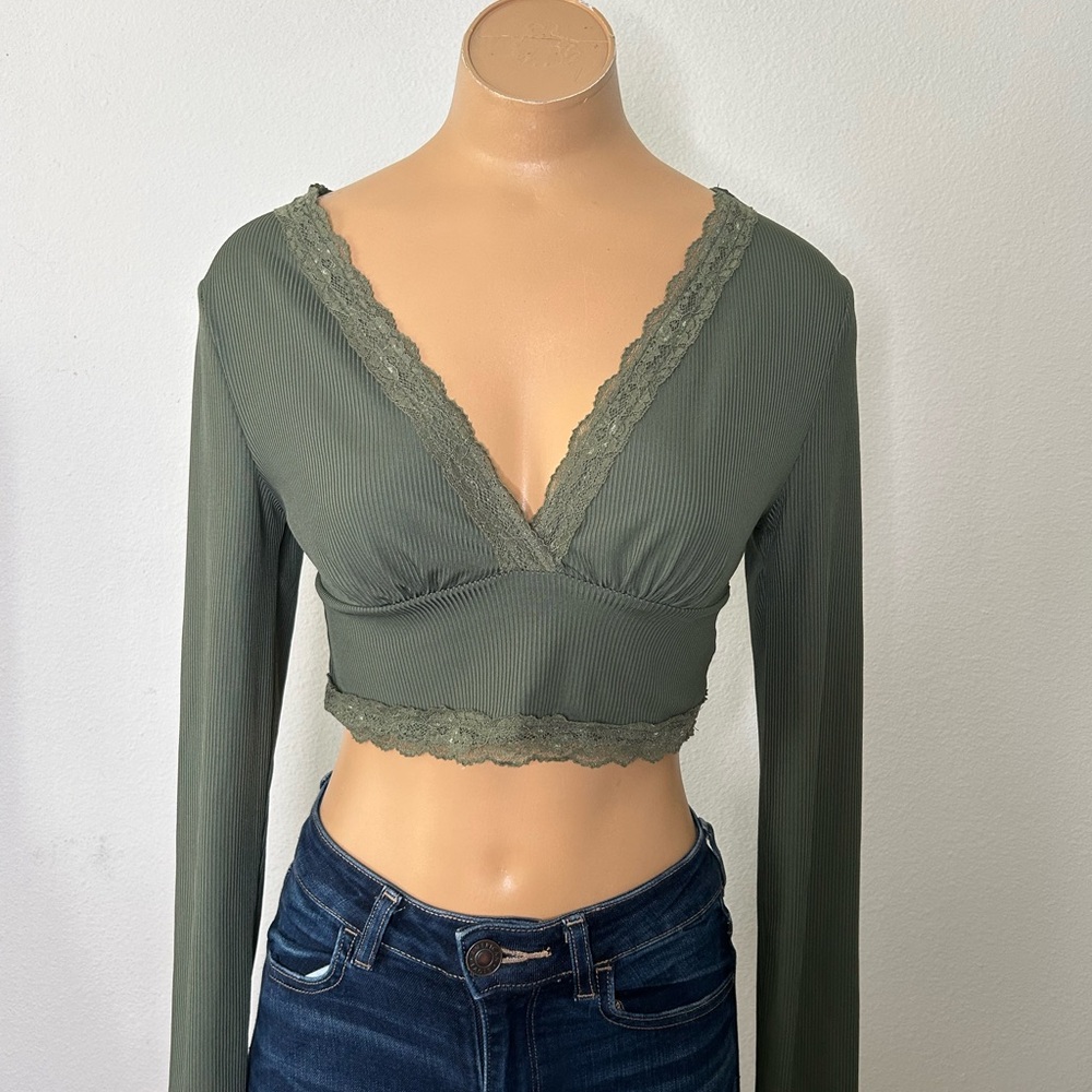 Romwe Crop Top